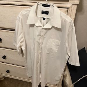 White shirt sleeve dress shirt